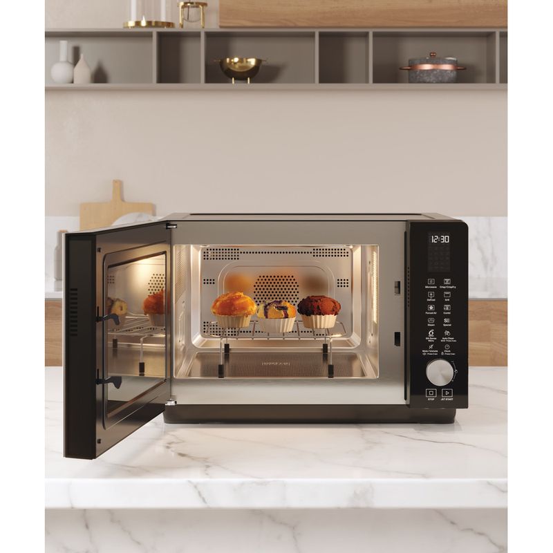 Whirlpool Magnetron Vrijstaand MWF 259 B Zwart Elektronisch 25 MW-Combi 800 Lifestyle frontal open