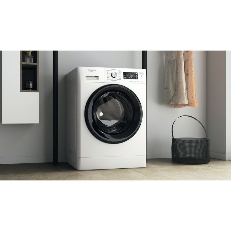 Whirlpool Wasmachine Vrijstaand FFB 10469E BV BE Wit Voorlader A Lifestyle perspective