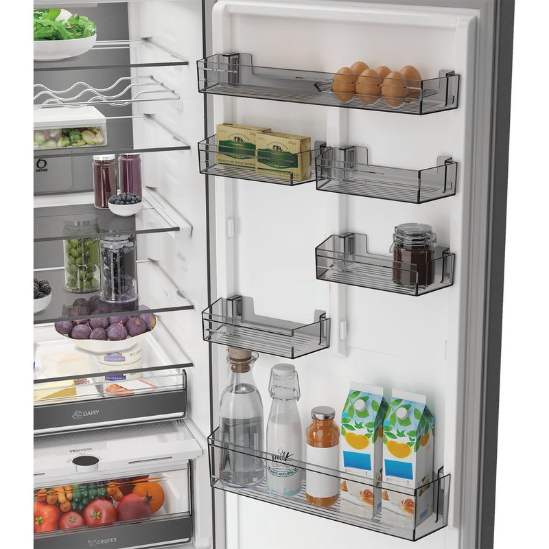 Whirlpool Koel/vriescombinatie Vrijstaand WHK 26413 XBR6EE ARC 764 Manhattan Gray 2 deuren Lifestyle perspective open